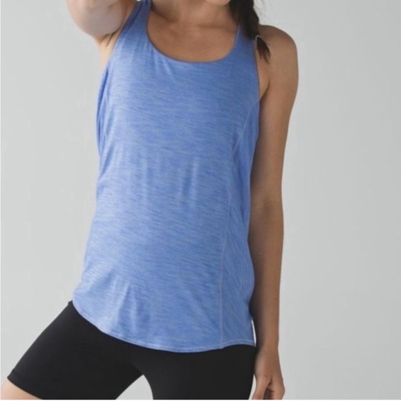 NWT Lululemon🍋 Free To Be Wild Tank in Blue Animal Print Size 8 - Picture 9 of 11